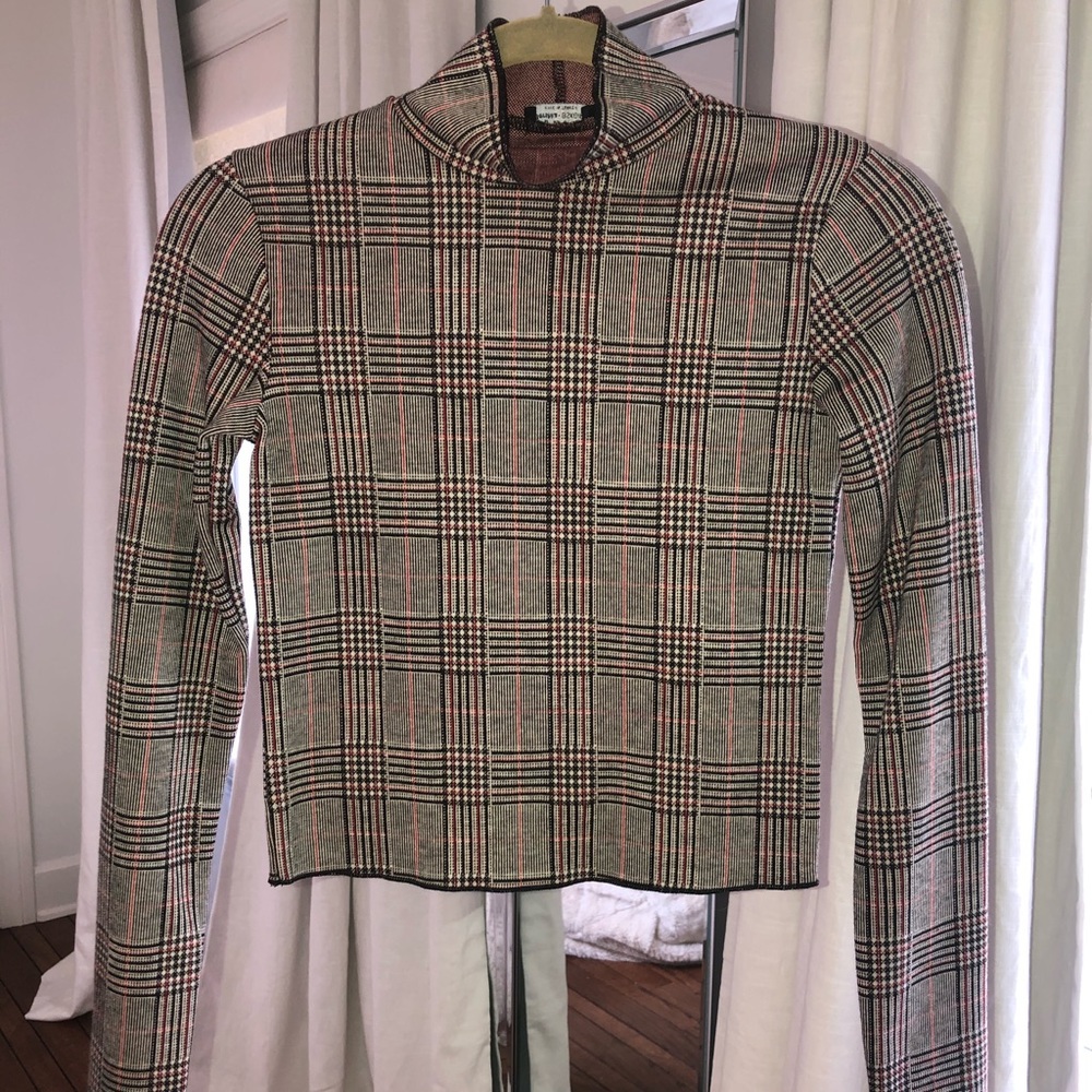 BERSHKA plaid tight fitting top <3